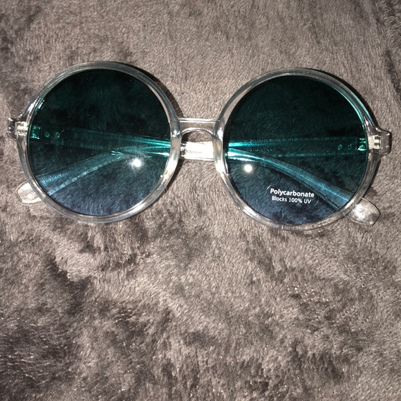 Ocean 🌊 blue Suglasses - Picture 1 of 5